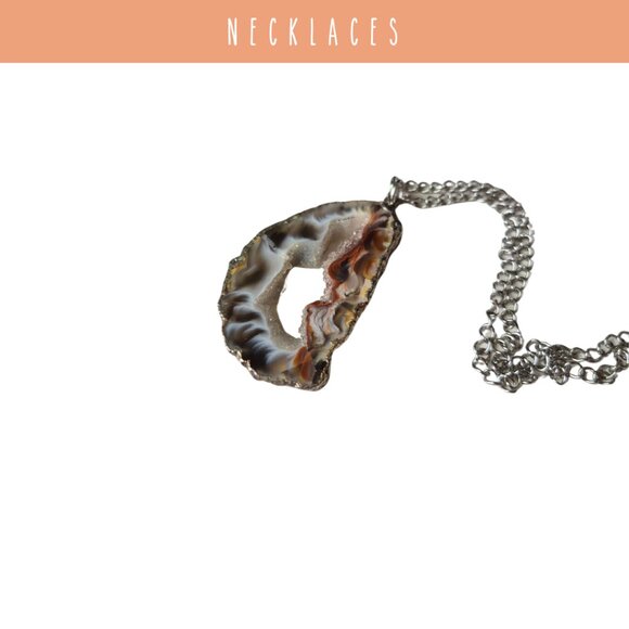 Upcycled Agate Necklace - Picture 2 of 4